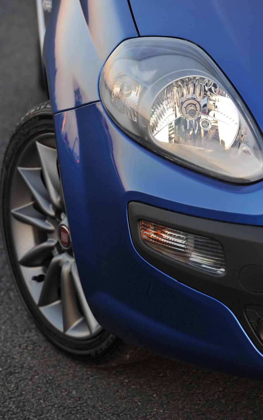  Fiat Punto Evo 2010 года  (фото 5 из 70)